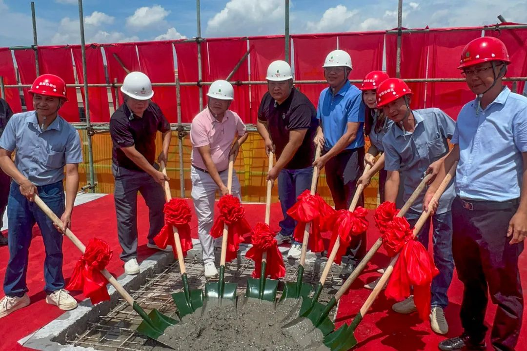 Ny scene, ny fremtid! EXCITECH South Base fase II-projektet blev afsluttet med succes.